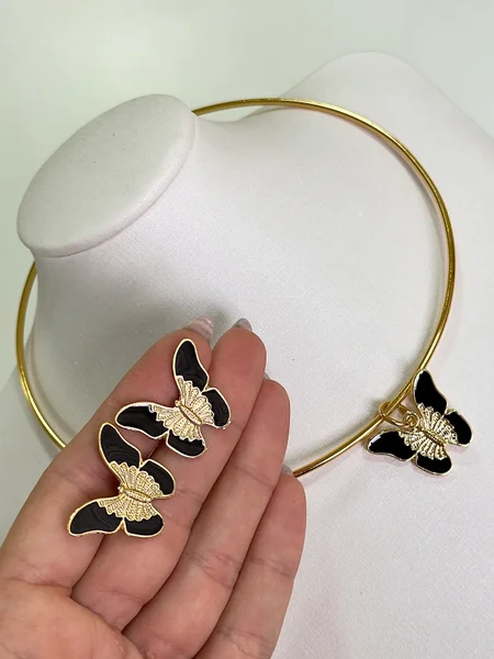 CONJUNTO GARGANTILHA BORBOLETA - FOLHEADO