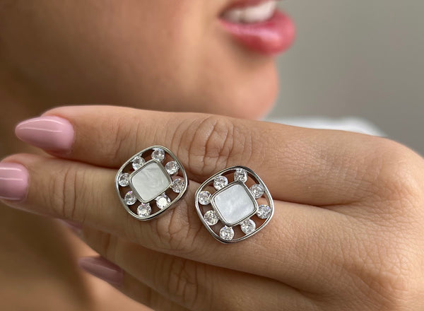 BRINCO MADREPÉROLA - BIJU FINA