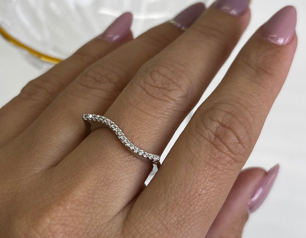 ANEL CURVA CRAVEJADA - BIJU FINA